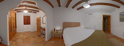 2: 202604042048r0010336_lloberola.jpg