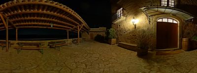 9: 202604042058r0010343_lloberola.jpg