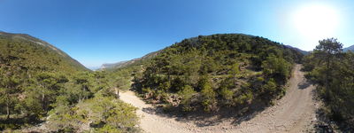 141: 202606240807r0011274_antiga_giragonsa_entrant_a_la_molina.jpg